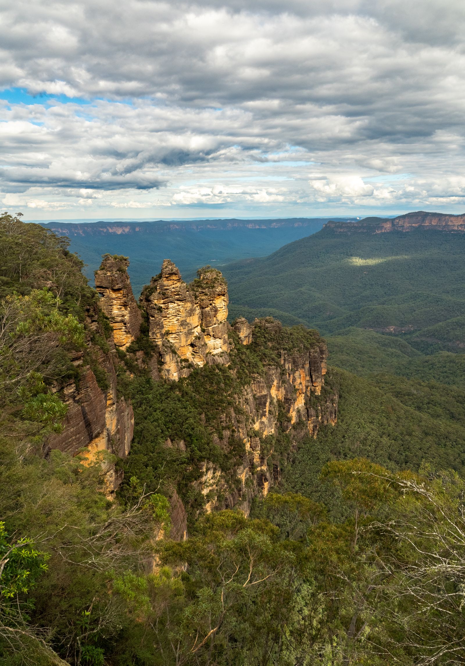 The Three Sisters rock formation in the Blue Mountains, Australia